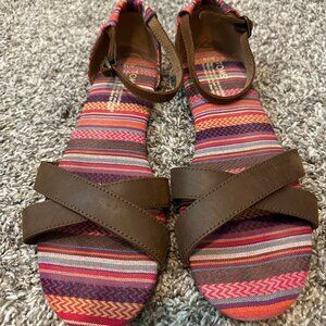 Toms Women's Correa Sandal Pink Stripes Mix Size 10
